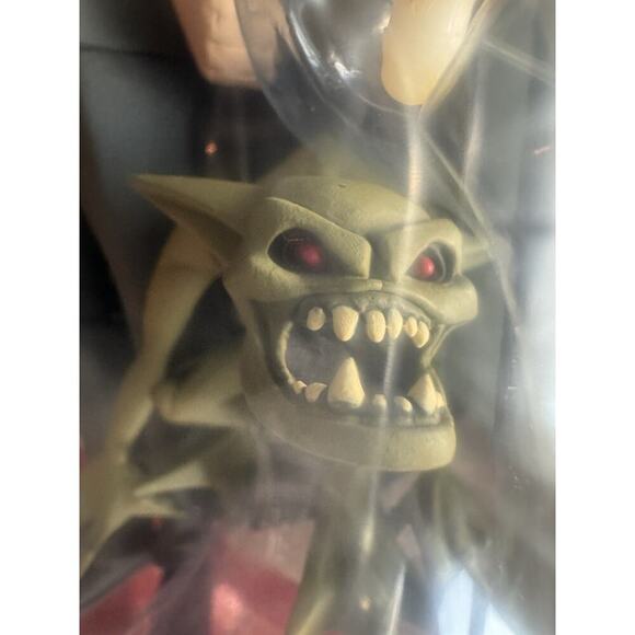 McFarlane Toys "The Adventures of Spawn" Lord Mammon Collector's Club Exclusive0 - Picture 6 of 9